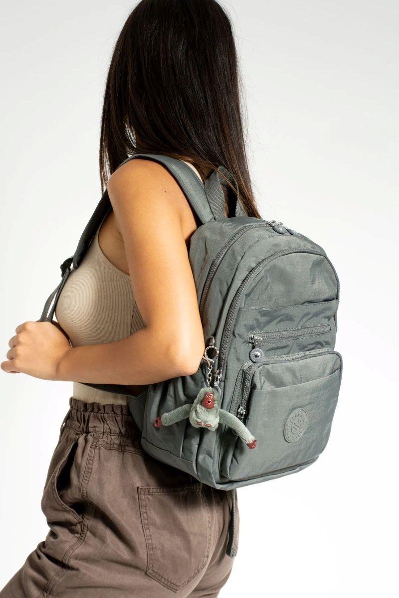 Sanmorris Unisex Suya Dayanıklı Kumaş Çok Gözlü Laptop Bölmeli Orta Boy Seyahat ve Okul Çantası GRİ — görsel 2