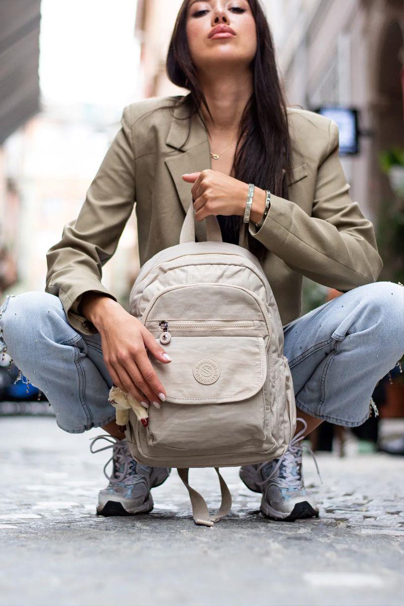 Sanmorris Unisex Suya Dayanıklı Paraşüt Kumaş Çok Gözlü Ön Cepli Ayarlanabilir Askılı Krem Sırt Çantası